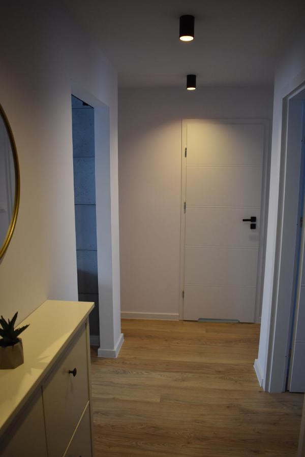Apartament W Centrum Przy Parku Na Wyspie Piła Eksteriør bilde